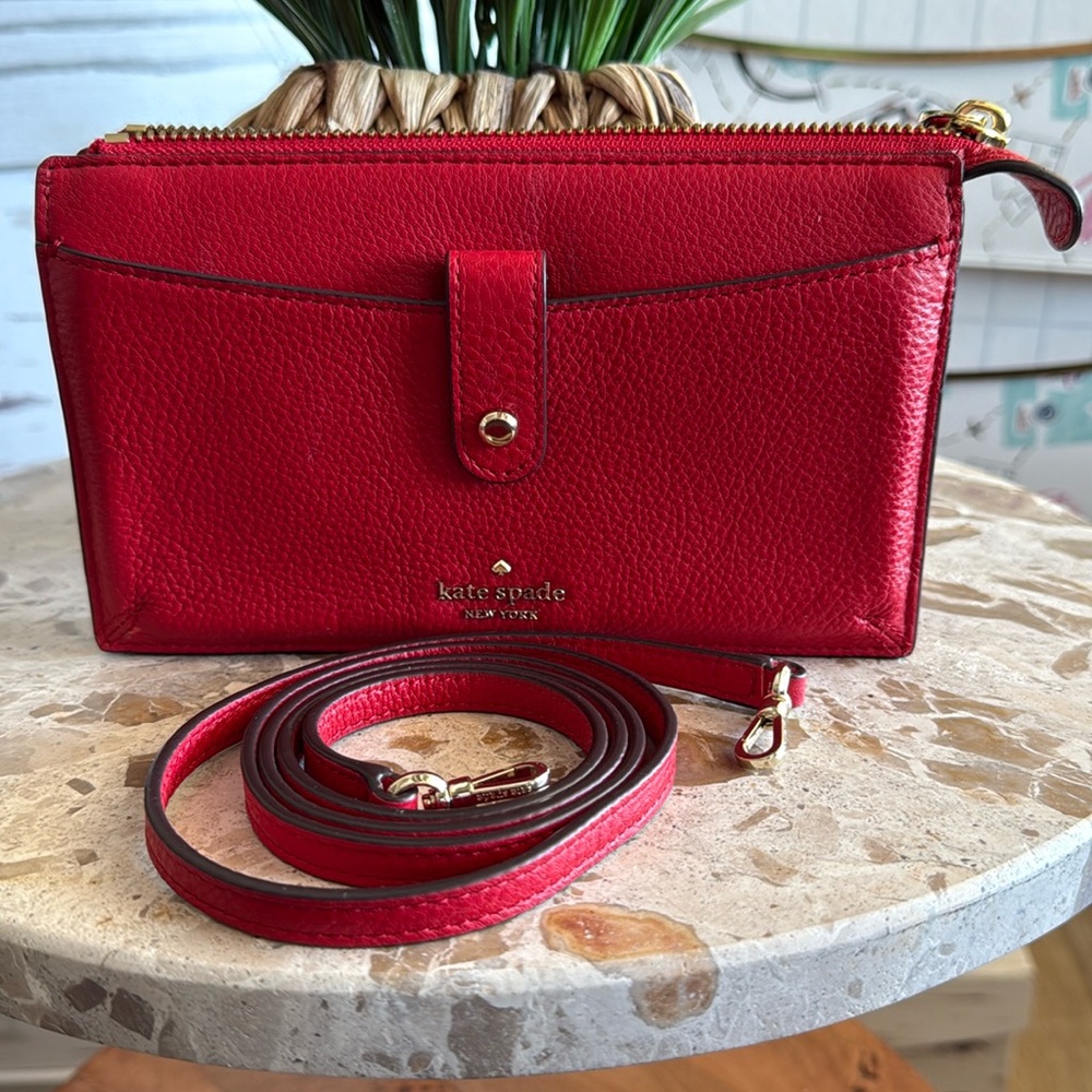 Kate Spade Jackson Crossbody in red pebbled leather.